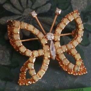 Juliana Style Rhinestone Butterfly Brooch
